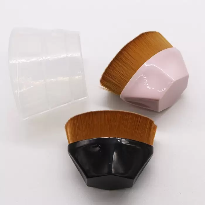 This hexagonal three-dimensional foundation Makeup Brush will give you a soft silky feel on the skin. Made of non-harmful synthetic fiber and has densely packed bristles to provide a high-definition finish. Can be used with liquid, powder, or cream foundation without absorption. Made with synthetic fiber, so it is safe for sensitive skin. The 3D square handle is ergonomically designed and allows for a comfortable and easy grip. It comes with a storage box, making it easy for travel